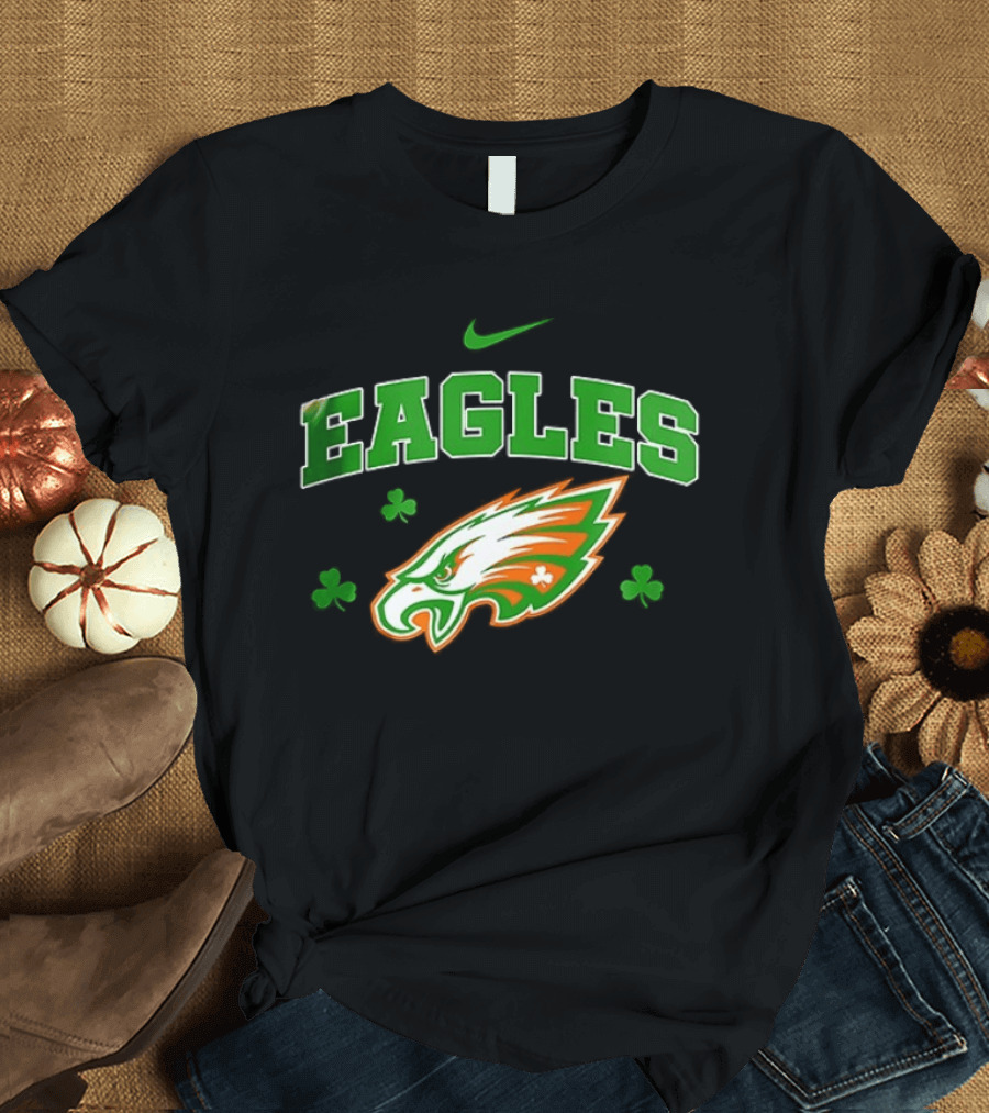 Philadelphia Eagles Irish Woman Soul Of A Witch Green Shamrock Nike T-Shirt