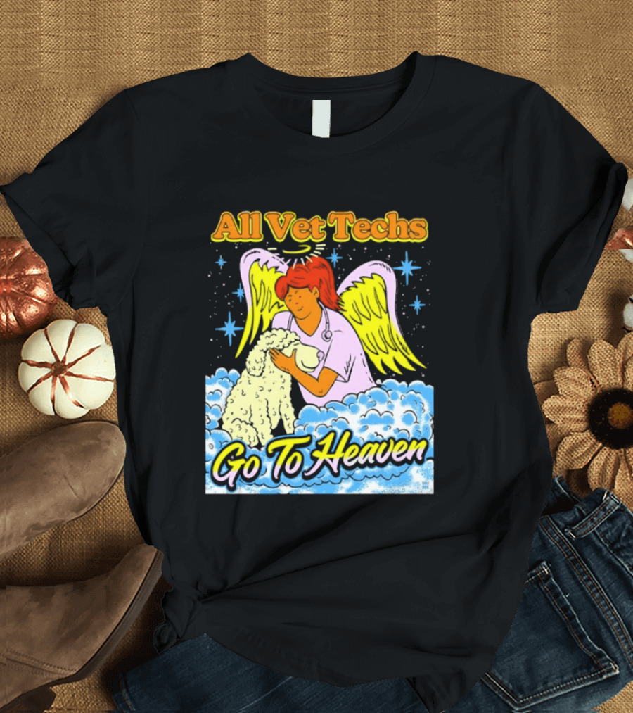 All Vet Techs Go To Heaven Angel Holding Dog Clouds T-Shirt