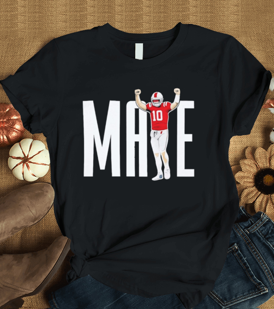 MAYE 10 New England Football Legend In The Making T-Shirt