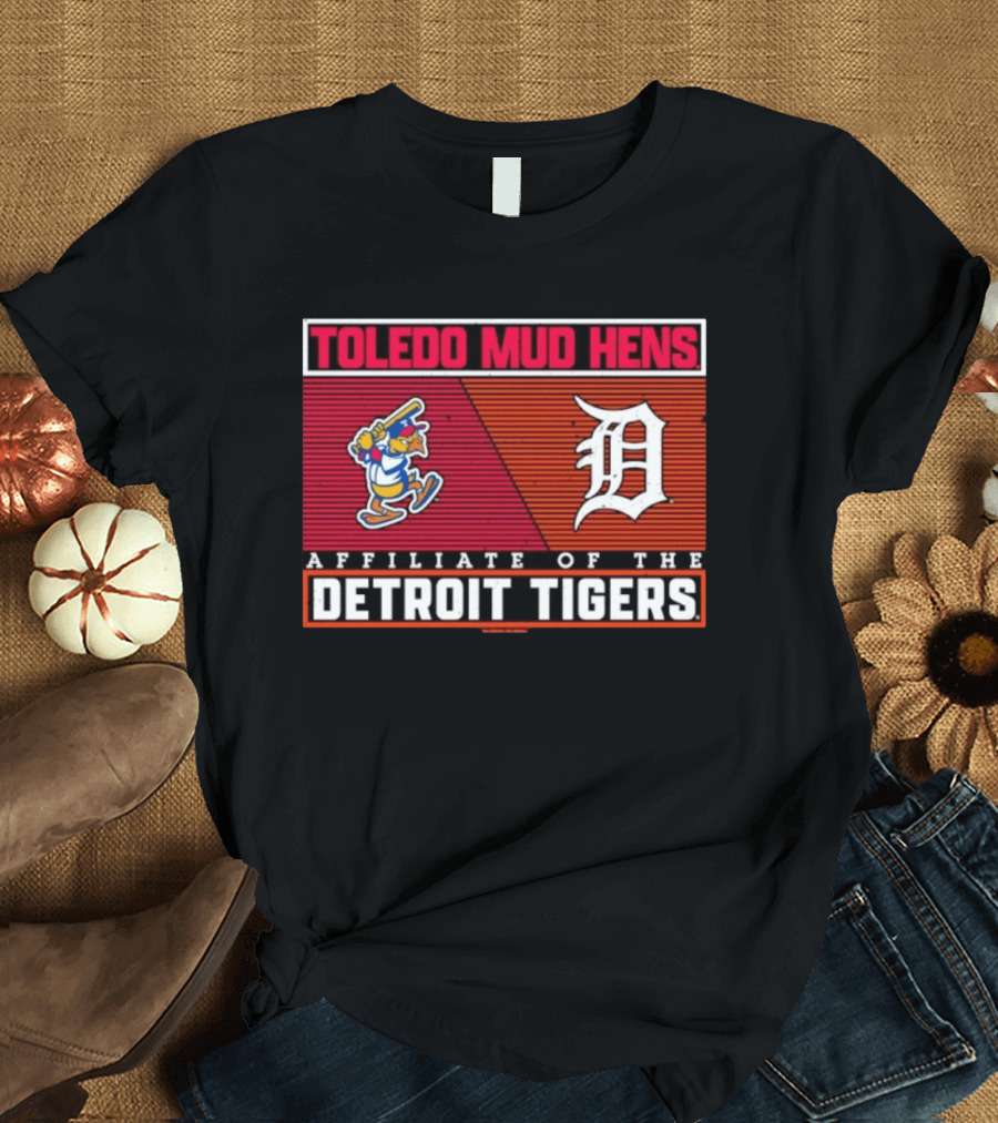 Toledo Mud Hens Detroit Tigers Affiliate Baseball Team Logo Retro Cartoon Bird T-Shirt
