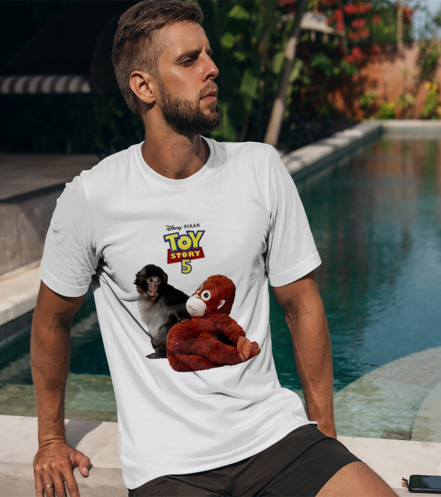 Disney Pixar Toy Story 5 Macaco Punch Stuffed Monkey T-Shirt