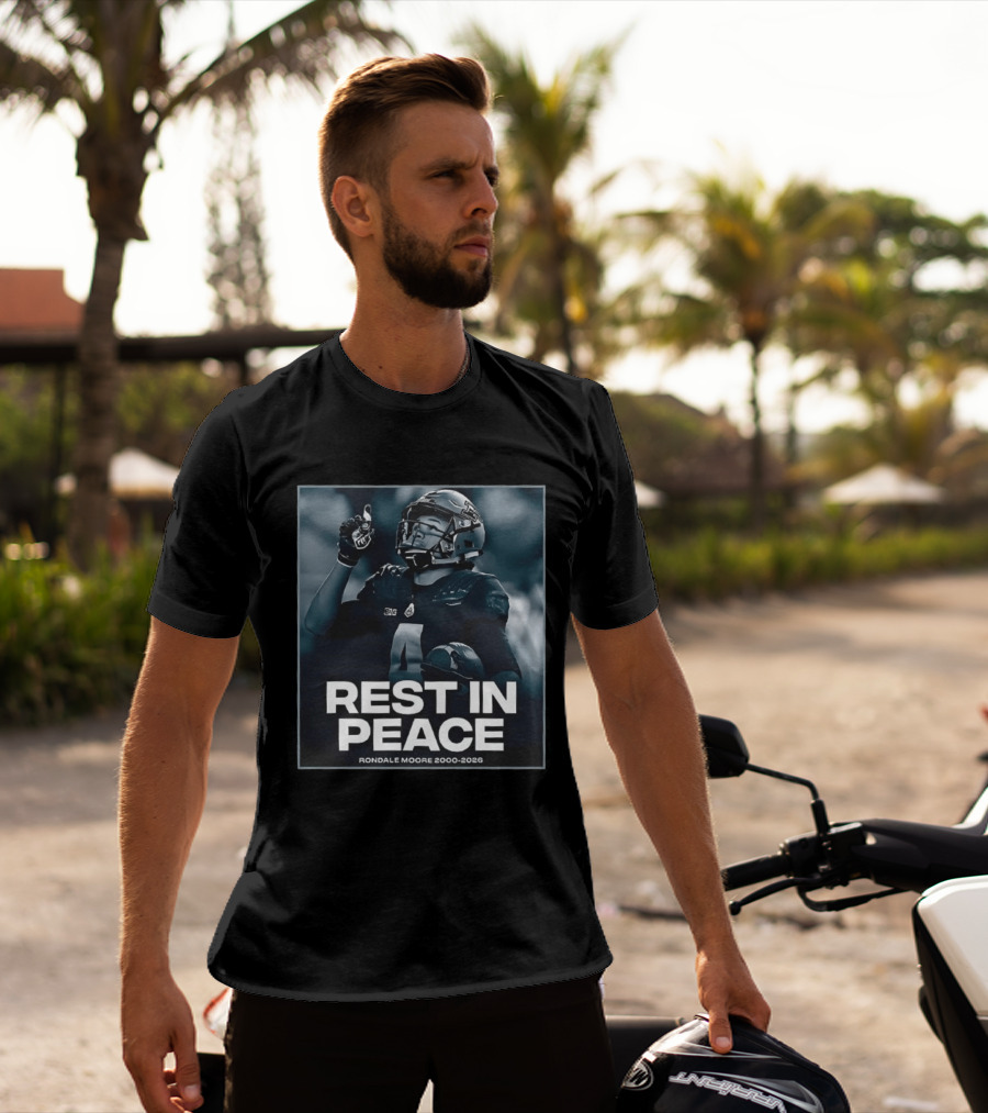 Rondale Moore Rest In Peace Tribute 2000 2026 Football Memorial T-Shirt