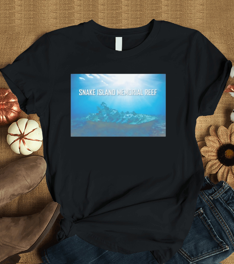 Snake Island Memorial Reef Submerged Ship Ocean Scene T-Shirt