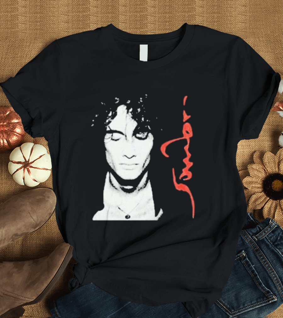 Sombr Facecard Tea Abstract Monochrome Red Accents T-Shirt