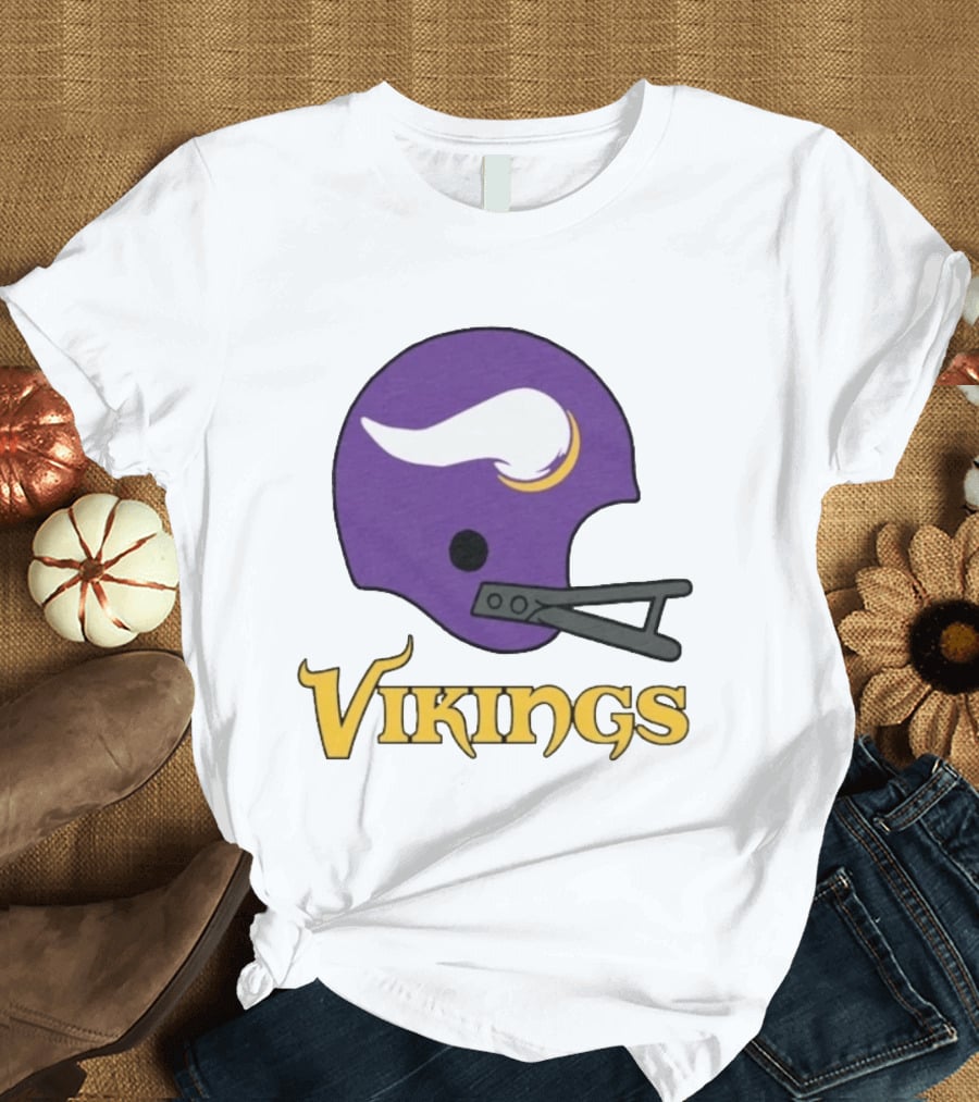 Vikings Minnesota Big Helmet Purple Football Team T-Shirt