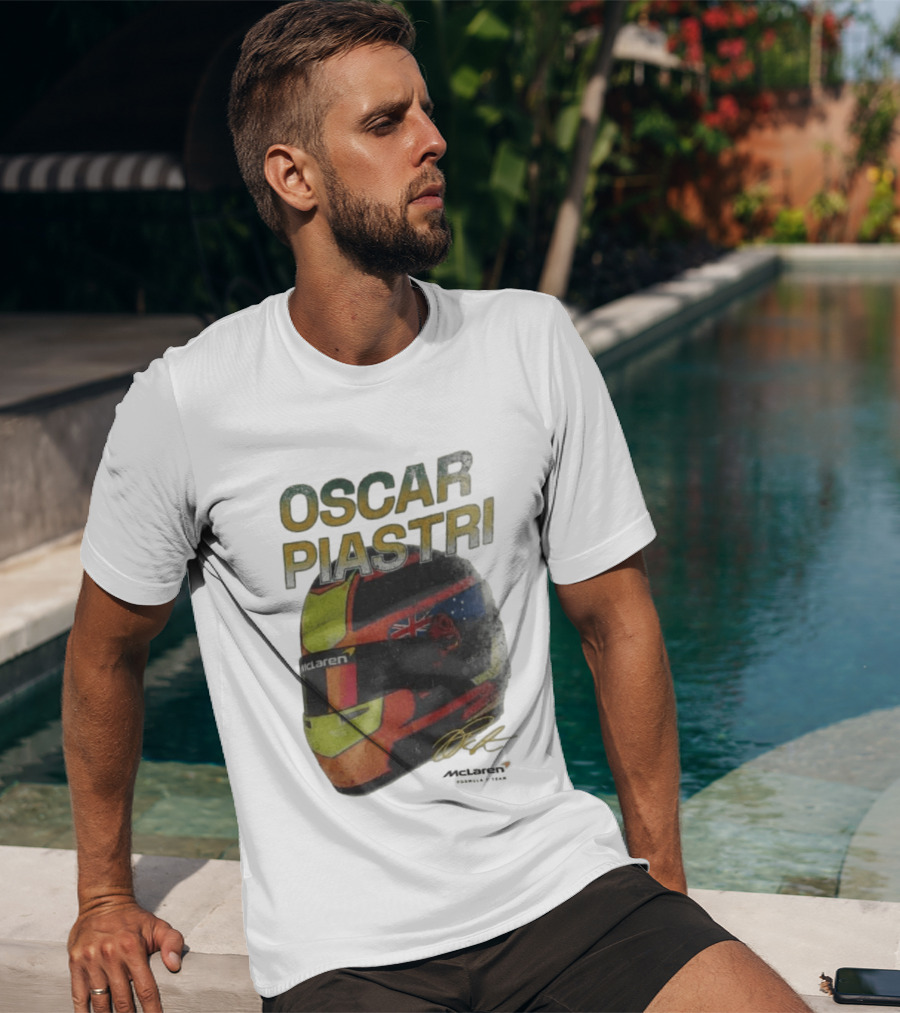 Oscar Piastri McLaren Racing Helmet Flag Signature T-Shirt