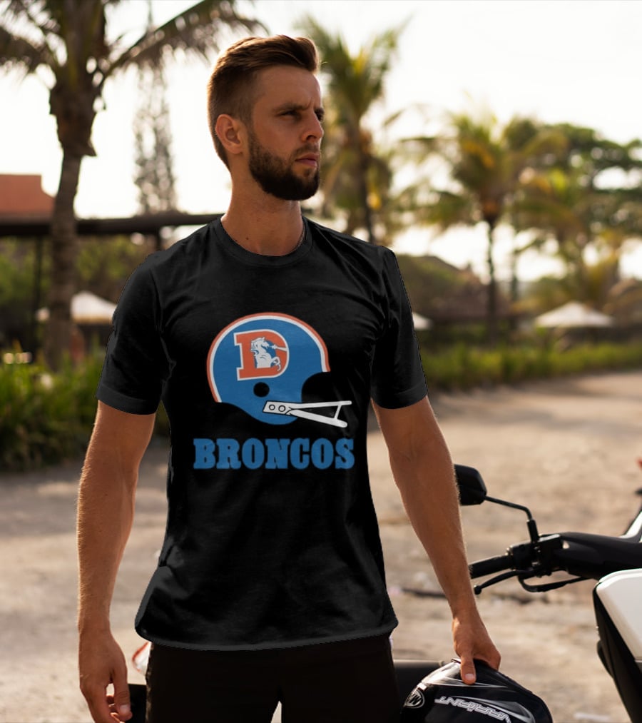 Denver Broncos Retro Football Helmet Graphic Broncos T-Shirt