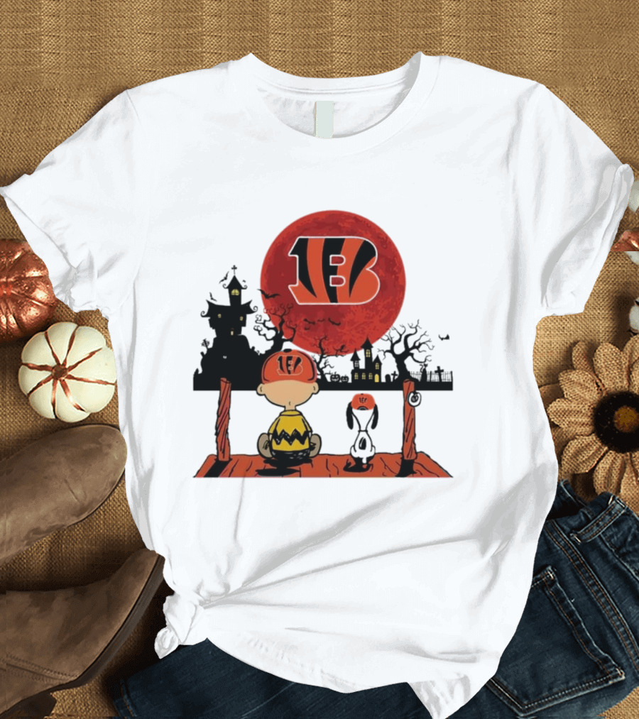 Charlie Brown Snoopy Cincinnati Bengals Halloween 2024 T-Shirt