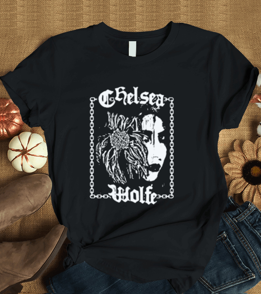 Chelsea Wolfe Carrion Flowers Chain Border Face Flower T-Shirt
