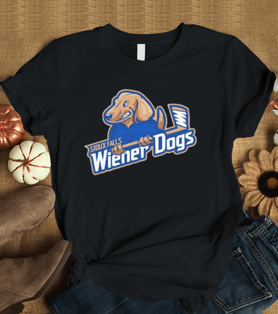Sioux Falls Wiener Dogs Hockey Team Fighting Dog T-Shirt