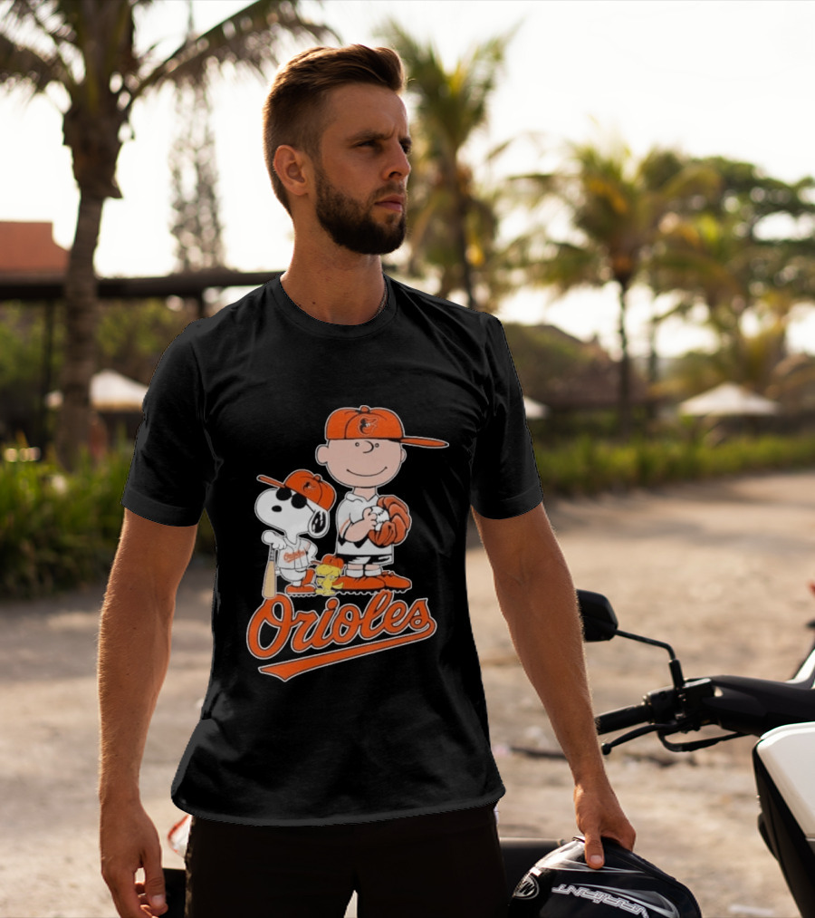 2026 Snoopy Charlie Brown Peanuts Baseball Orioles T-Shirt