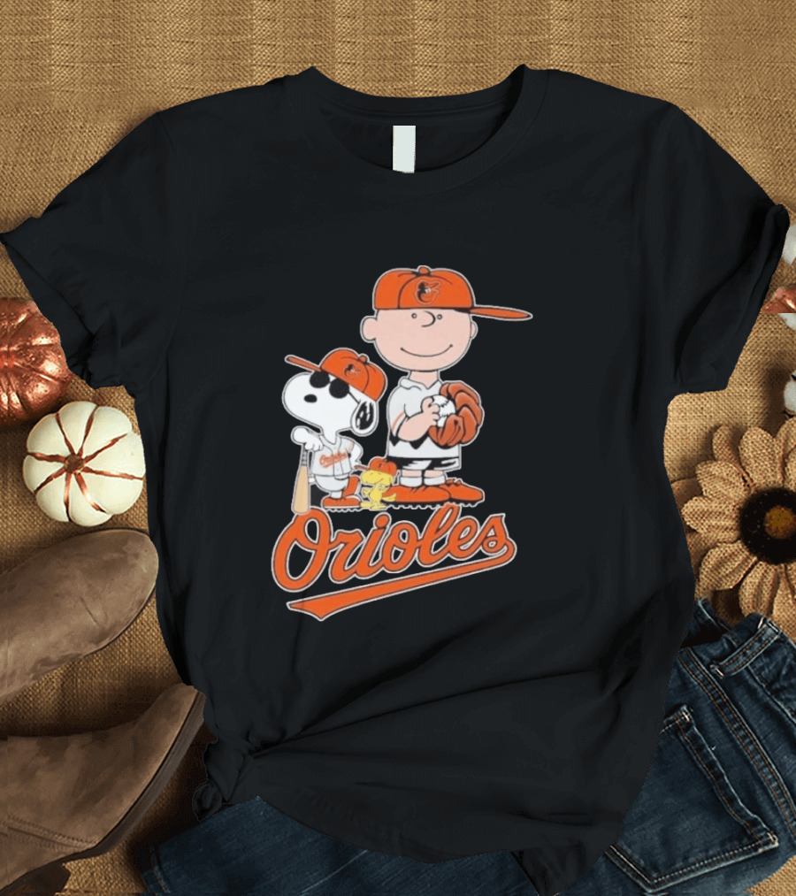 2026 Snoopy Charlie Brown Peanuts Baseball Orioles T-Shirt