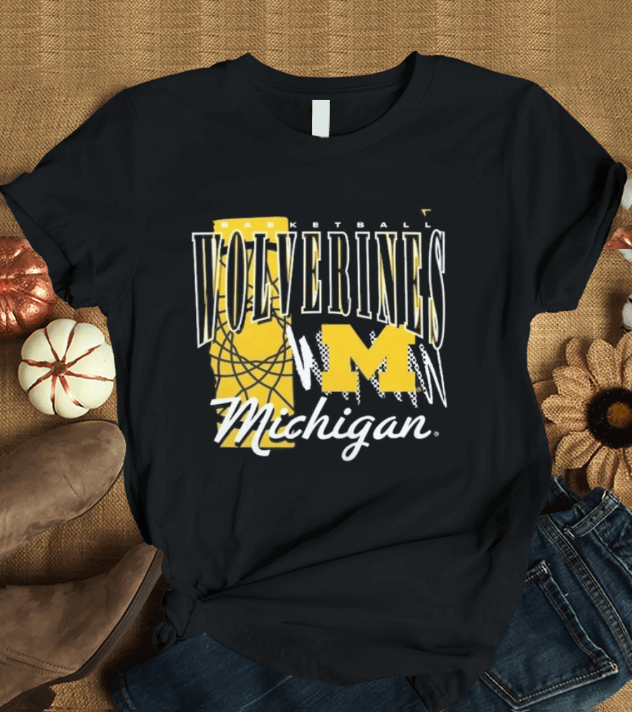 Michigan Wolverines Basketball M Logo March Madness Fan Gear T-Shirt