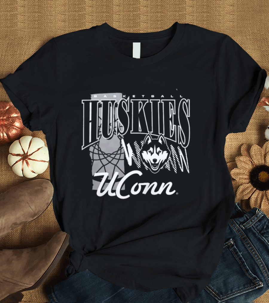 Basketball Huskies UConn T-Shirt