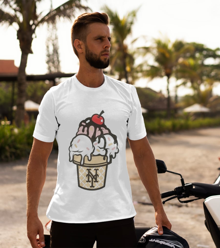 New York Mets Ice Cream Sundae Frozen Treats Cone T-Shirt
