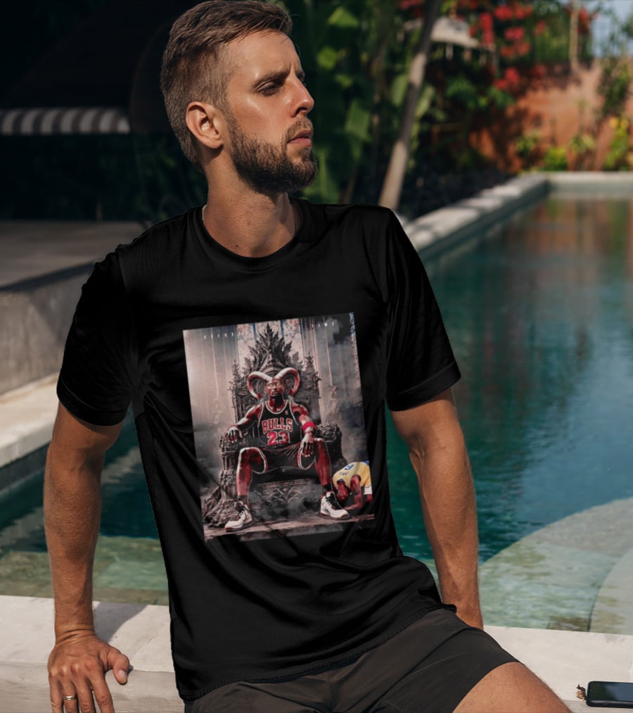 GOAT Michael Jordan Number 23 Chicago Bulls Legendary Throne T-Shirt
