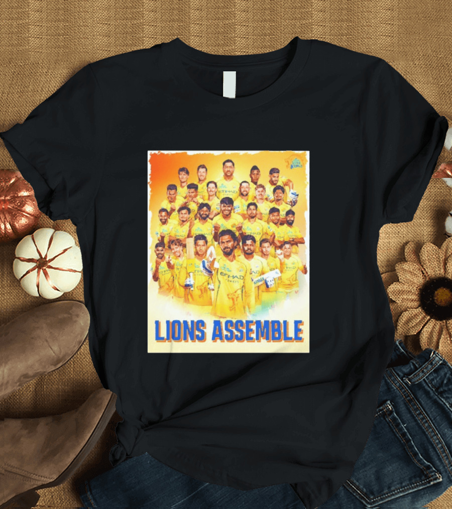 Raring To Roar Lions Assemble Chennai Super Kings Team Celebration T-Shirt