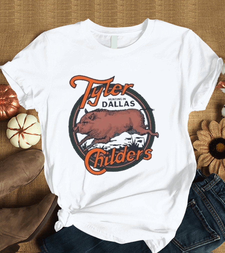 Tyler Childers Dallas Dos Equis Pavilion Pig T-Shirt