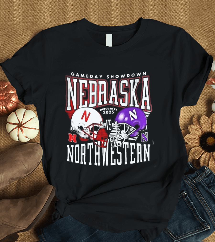 Nebraska Cornhuskers Northwestern Wildcats Gameday Showdown 2025 Helmet Matchup T-Shirt