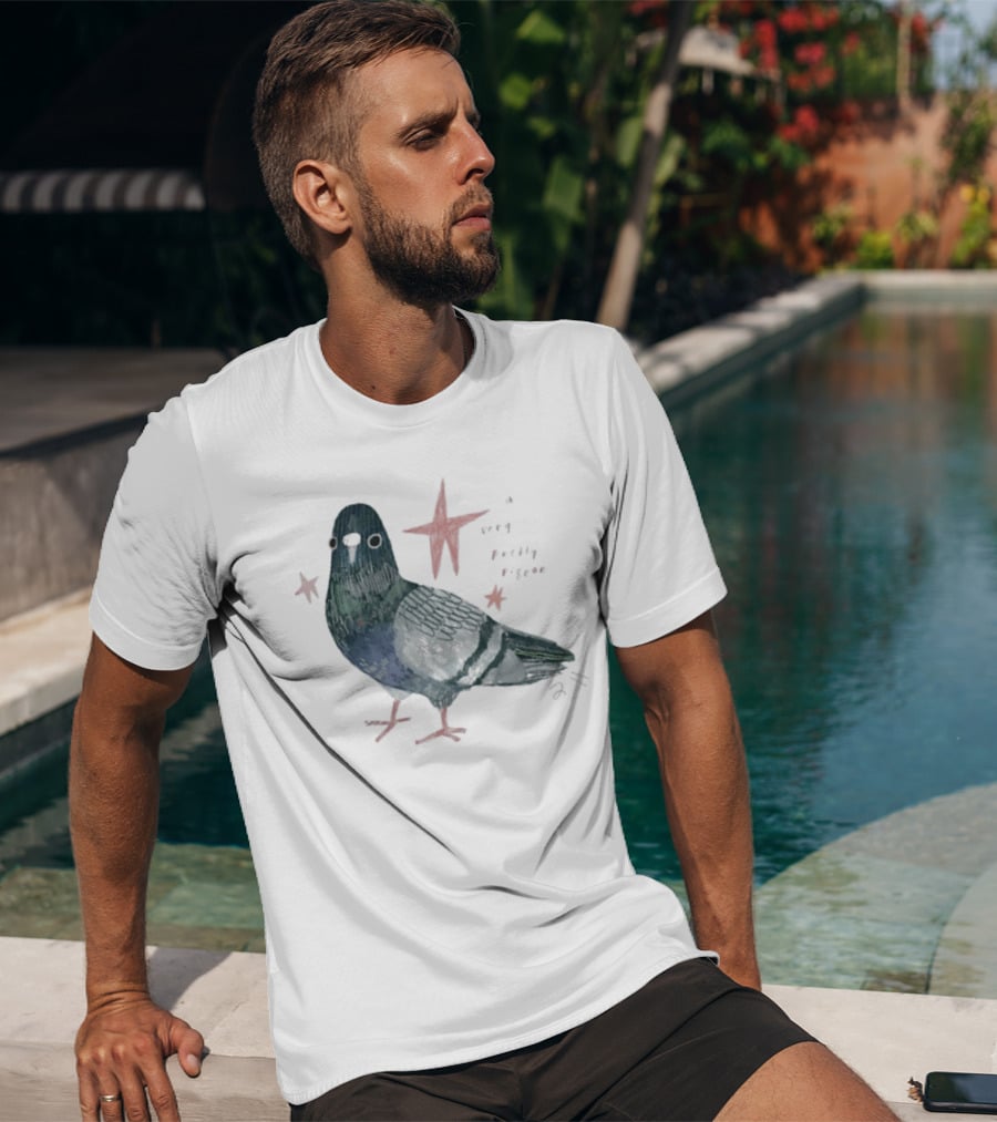 A Very Pretty Pigeon With Red Stars T-Shirt