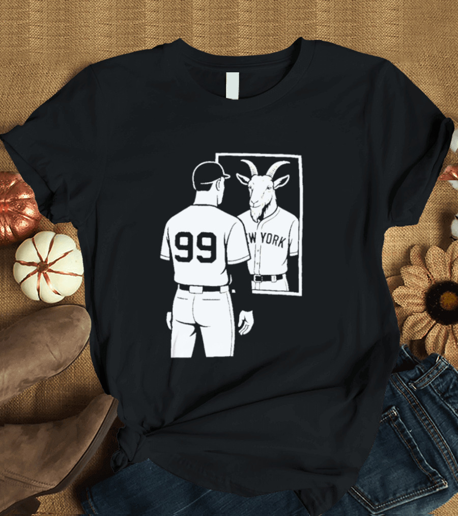 Aaron Judge GOAT Reflection New York Yankees Baseball 99 T-Shirt