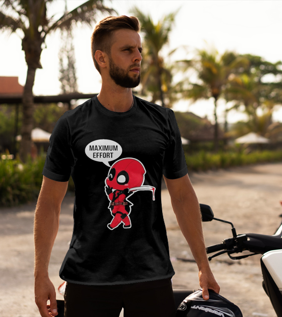 Deadpool Chibi Costume Maximum Effort Speech Bubble T-Shirt