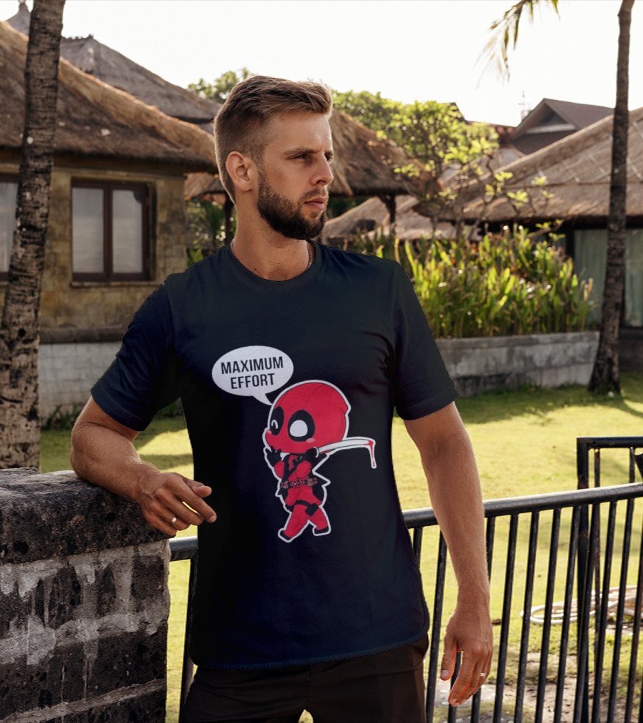 Deadpool Chibi Costume Maximum Effort Speech Bubble T-Shirt