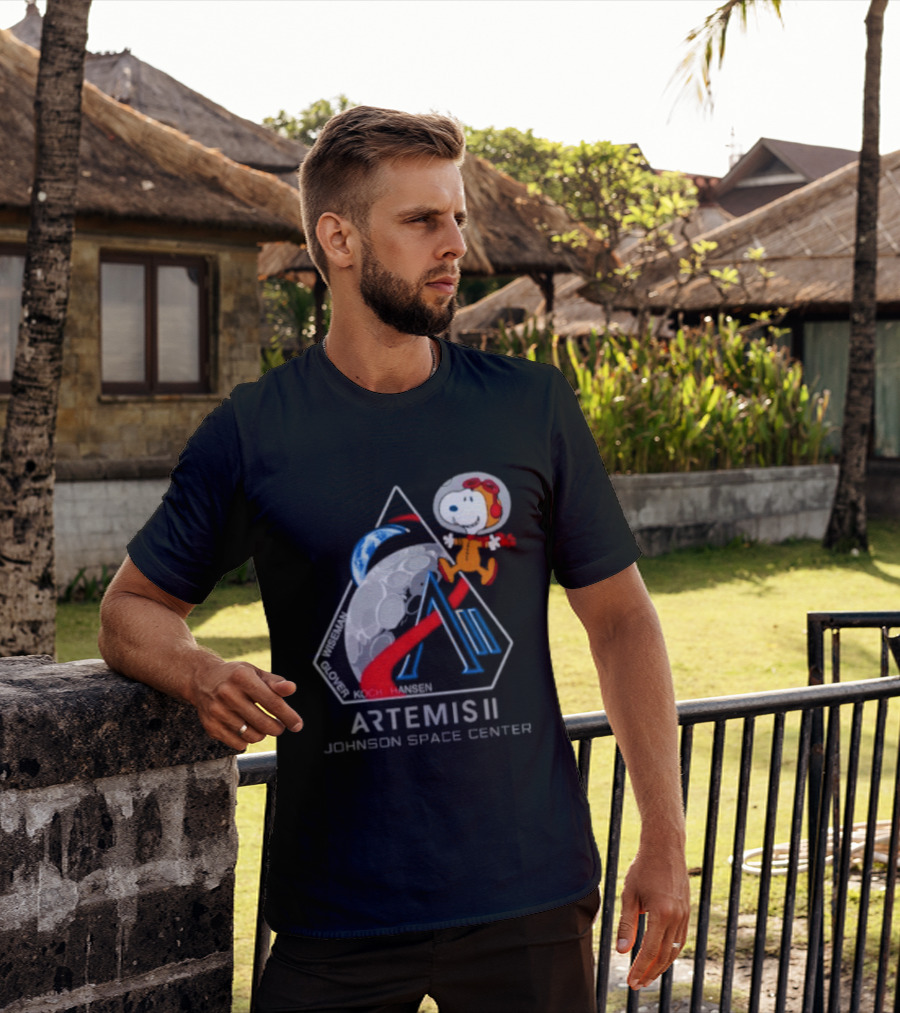 Artemis II Snoopy Johnson Space Center NASA Moon Mission T-Shirt