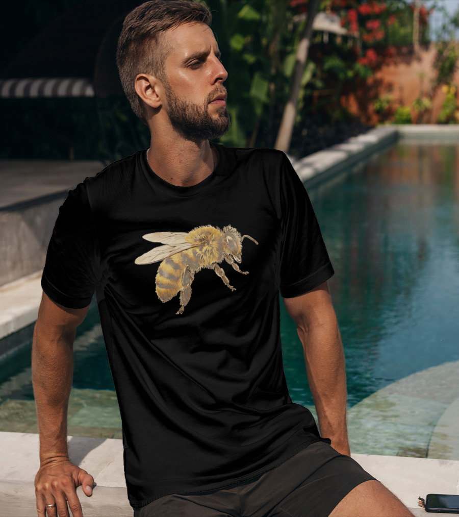 Honey Bee Realistic Illustration Detailed Insect T-Shirt