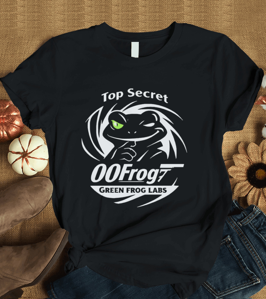 Top Secret 00Frog7 Green Frog Labs Covert Agent Frog T-Shirt