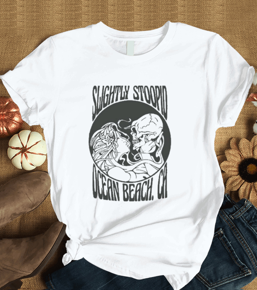 Slightly Stoopid Ocean Beach Skull Kiss T-Shirt