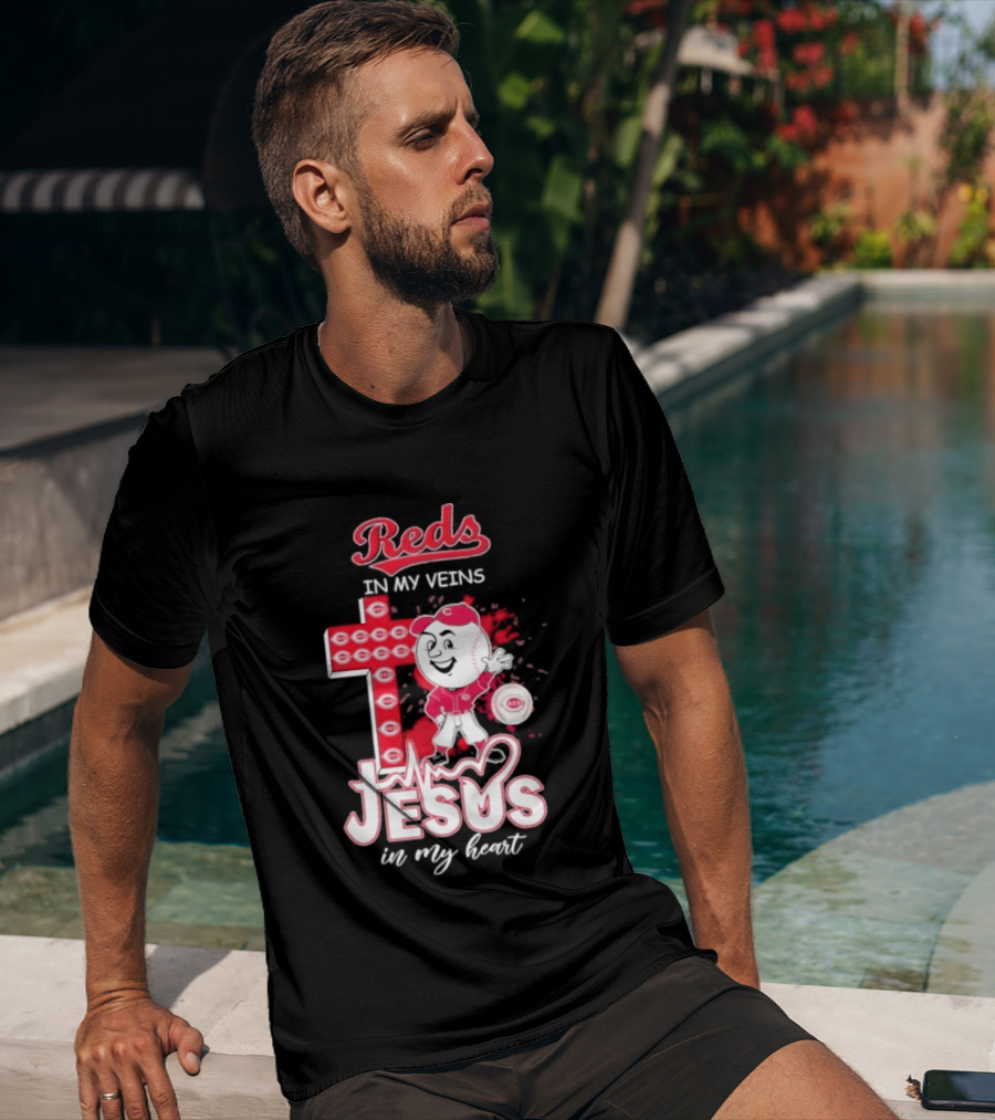 Reds In My Veins Jesus In My Heart Baseball Cross T-Shirt