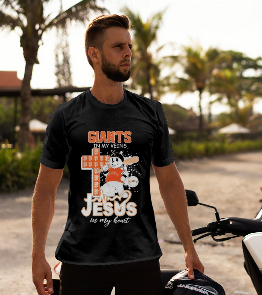 San Francisco Giants In My Veins Jesus In My Heart Baseball Cross Panda T-Shirt