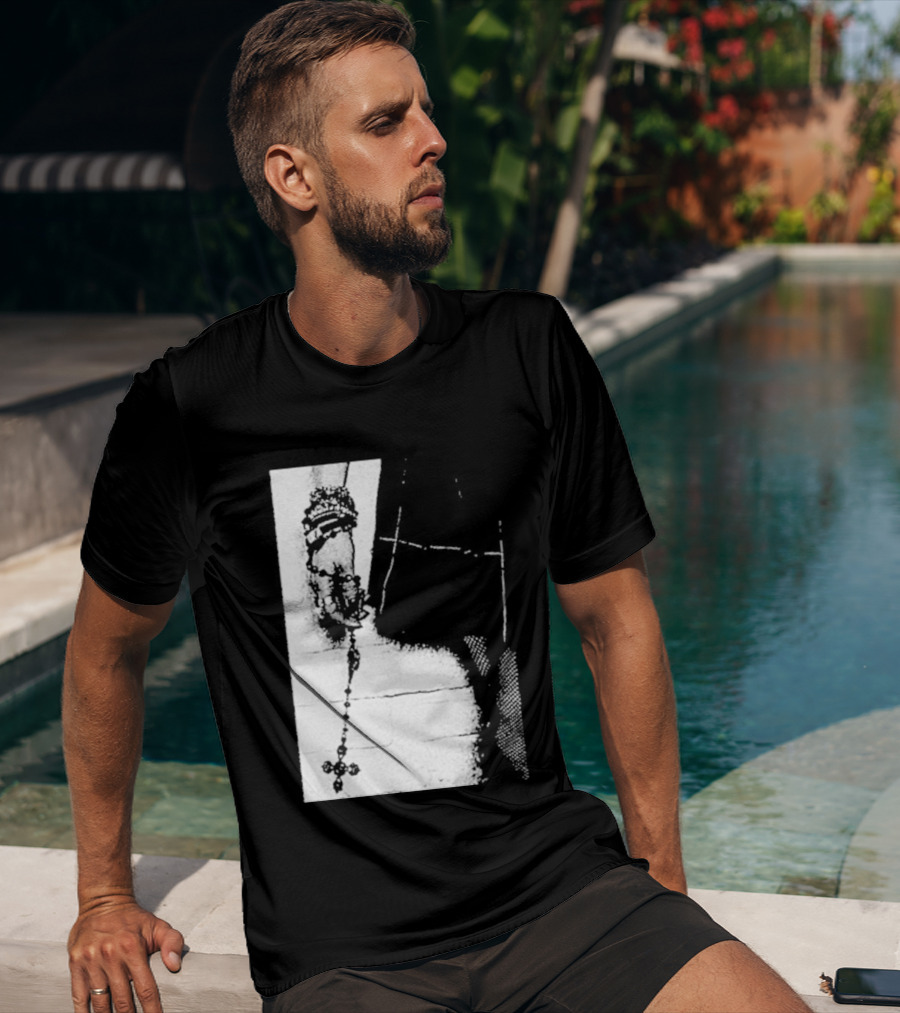 The Pretty Reckless Rosary Baphomet XScreaming T-Shirt