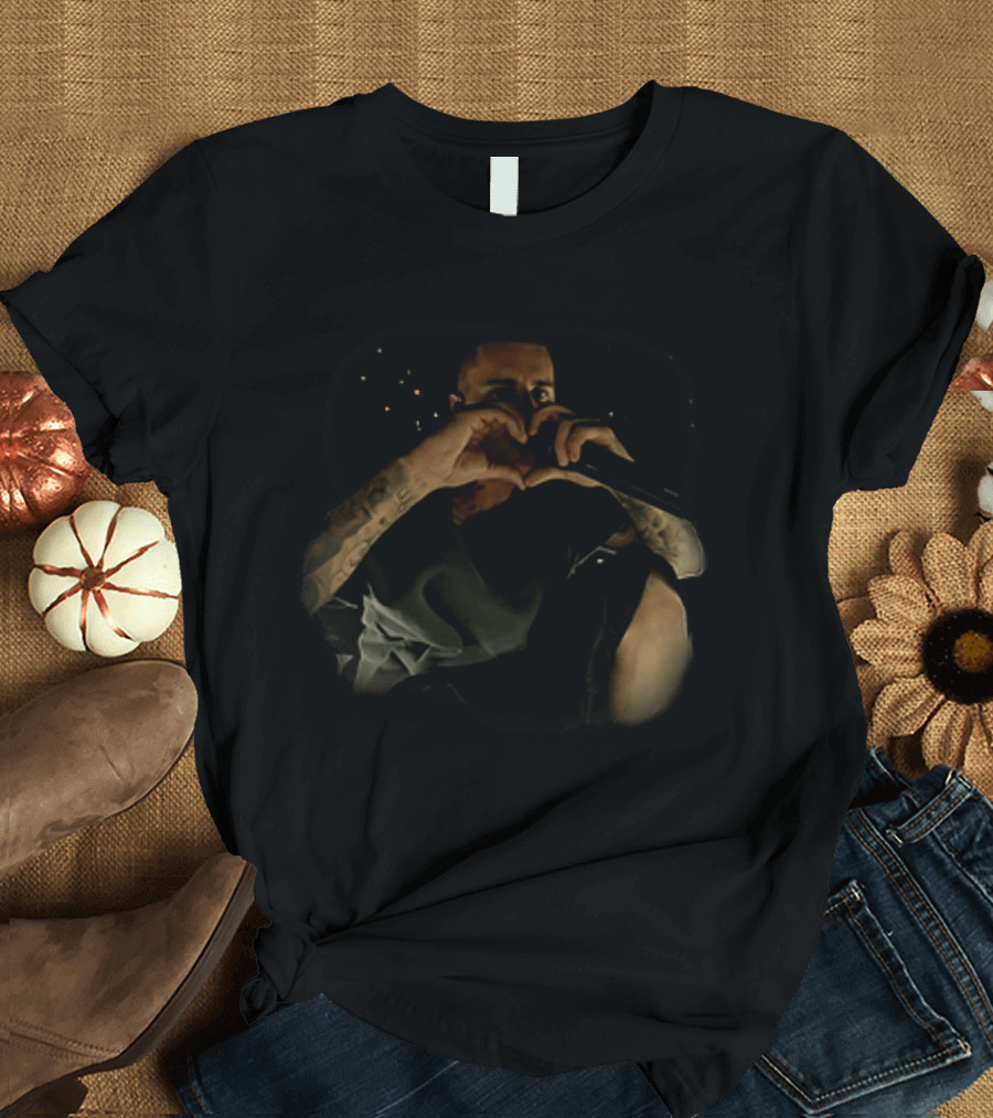 Justin Bieber Heart Gesture Coachella Valley Music & Arts Festival Performance T-Shirt