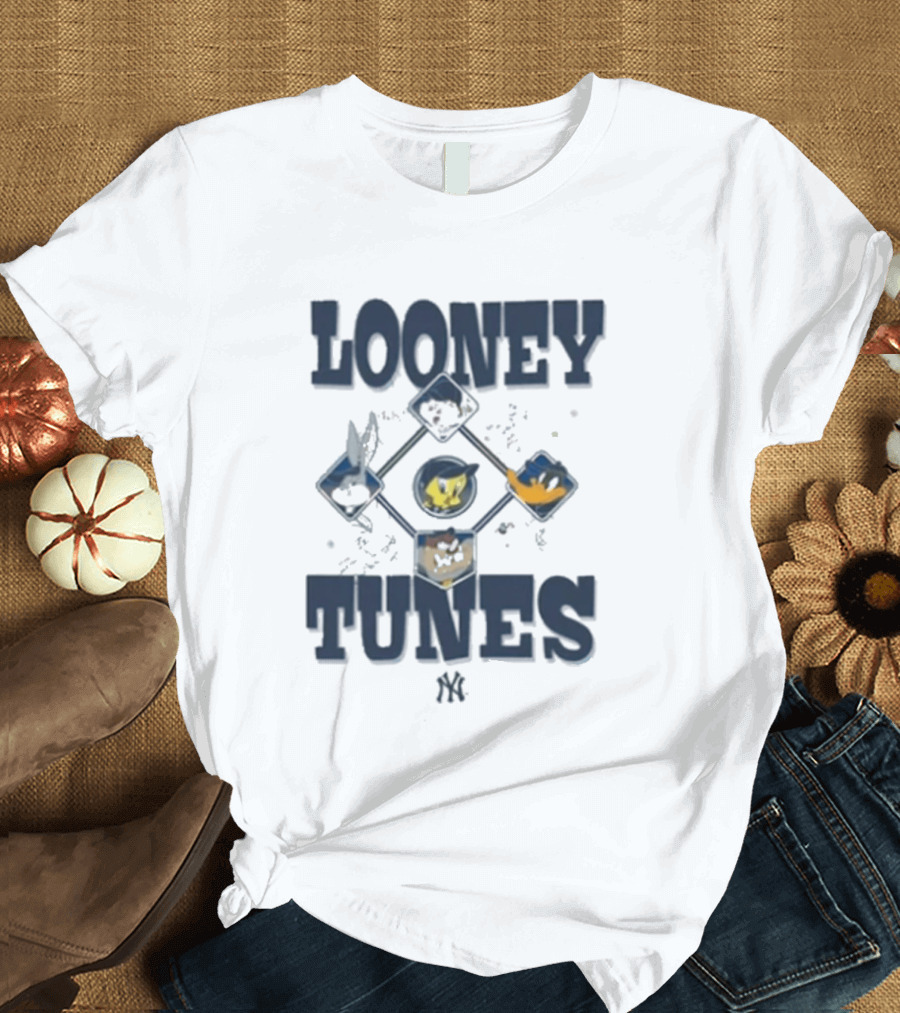 Looney Tunes New Era MLB MiLB Collection Diamond Chrome Bugs Taz Tweety Sylvester T-Shirt