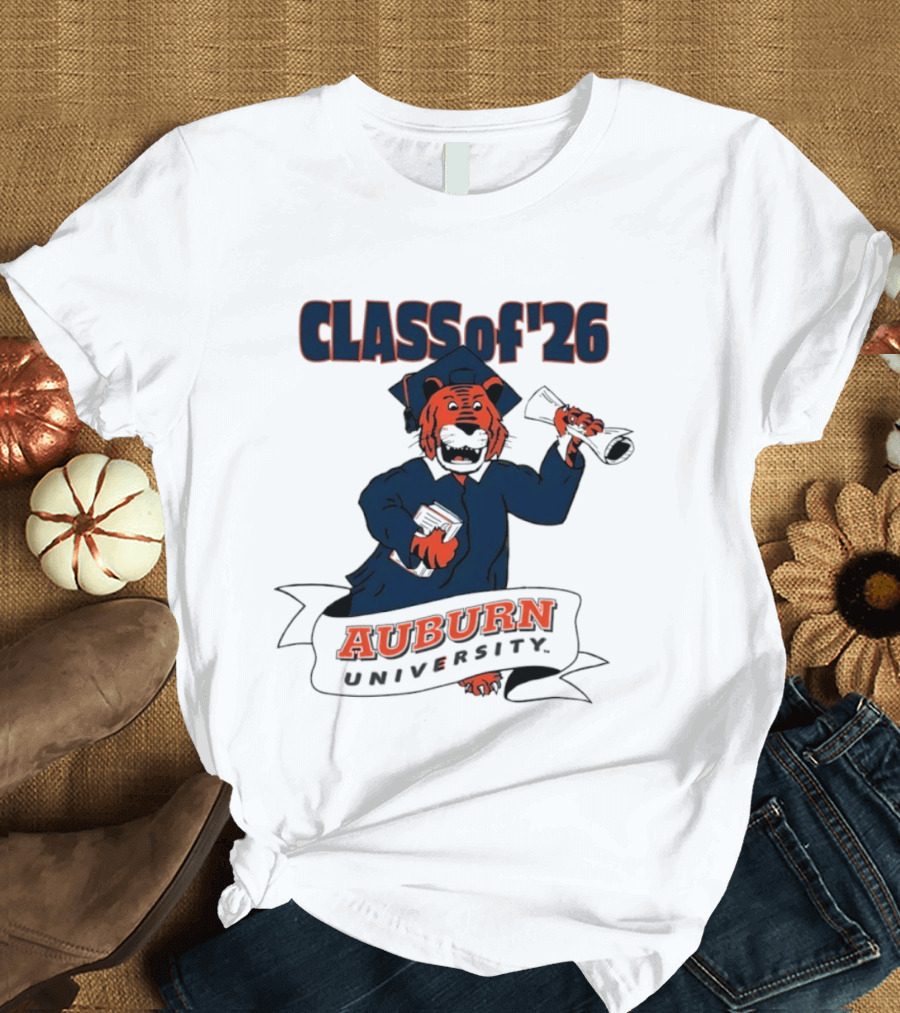 Auburn University Class Of 2026 Tiger Graduation T-Shirt