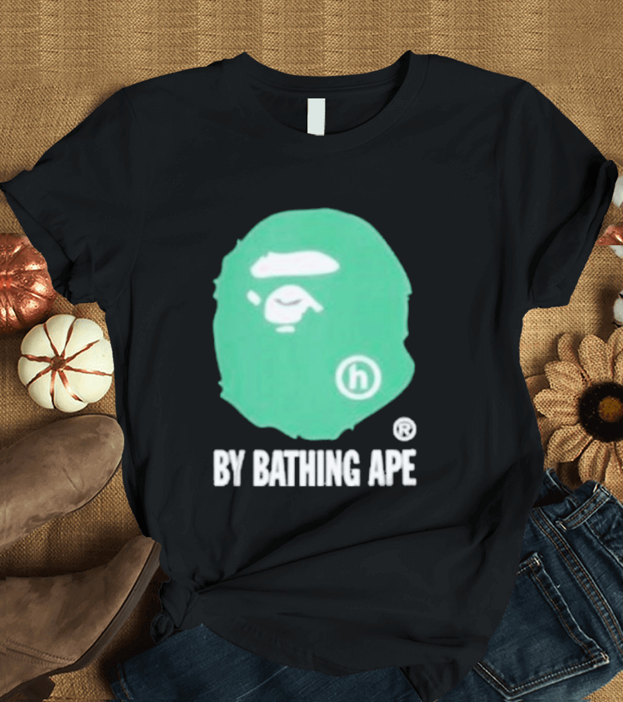 Bape A Bathing Ape Green Big Ape Head Hologram By Bathing Ape And Bapesta Trucker Hat Set 2026 T-Shirt