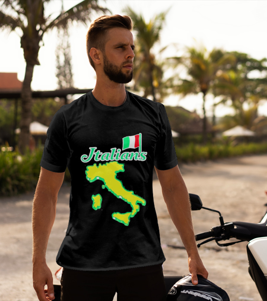 Italians Map Of Italy With Flag T-Shirt