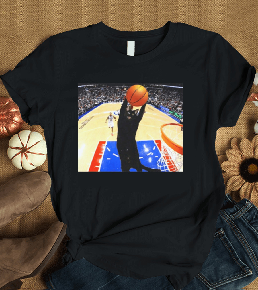 Jarrett Allen Cat Dunking Basketball On Court T-Shirt