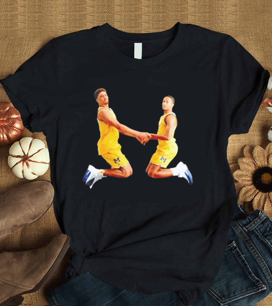 Yaxel Lendeborg Nimari Burnett Michigan Basketball Jump Mount Clumsy T-Shirt