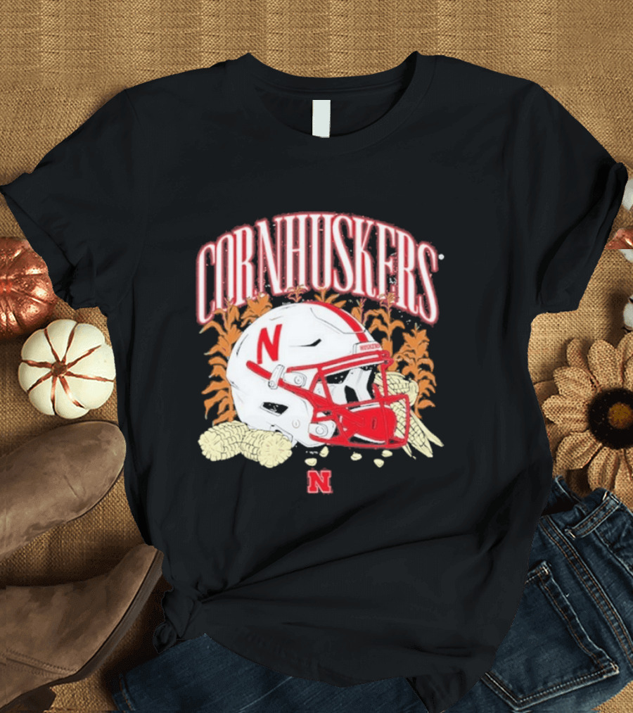 Cornhuskers Nebraska Football Helmet Ncaa Corn Stalks Iconic Red Letter N T-Shirt