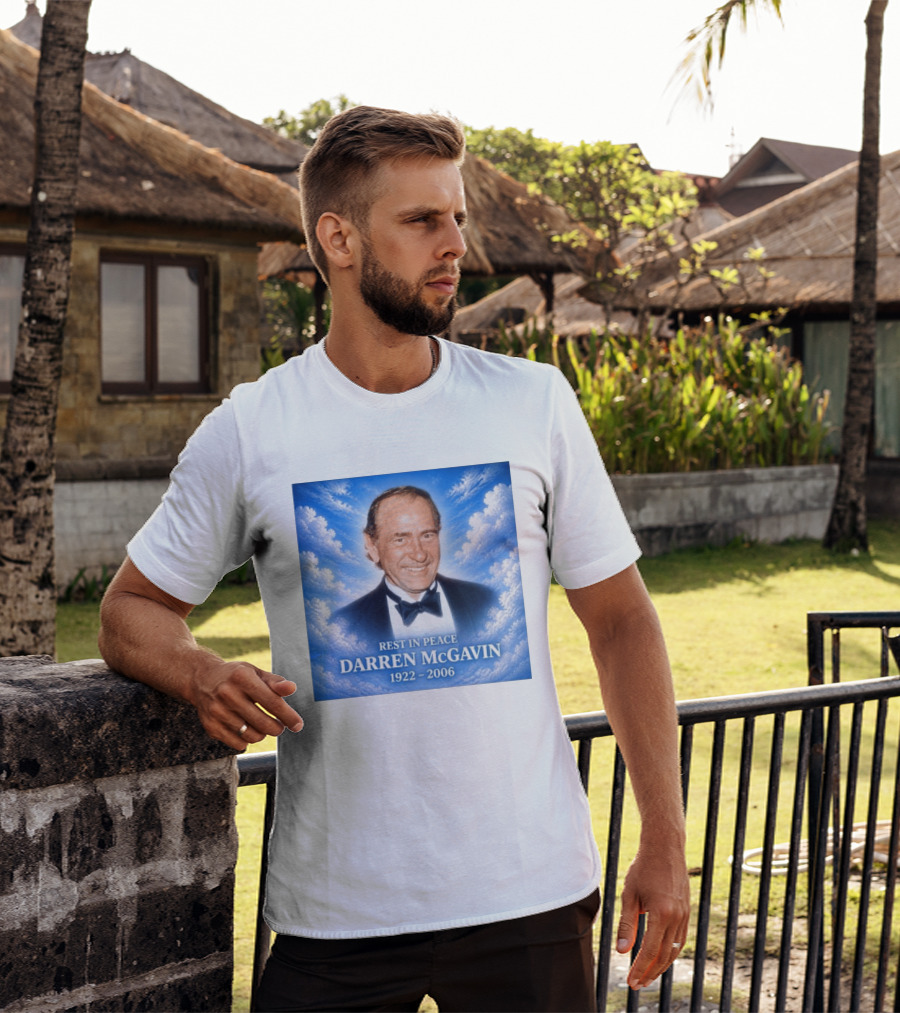 Rest In Peace Darren McGavin 1922 2006 Cloud T-Shirt