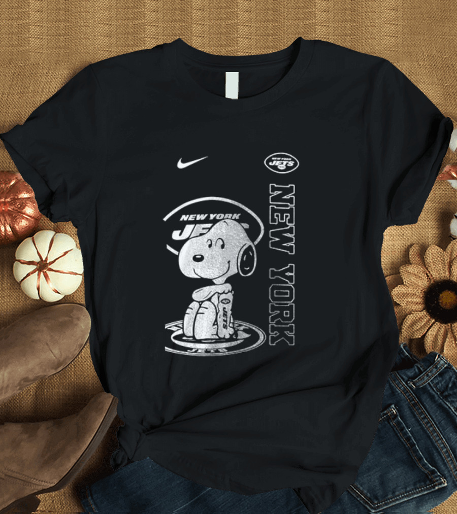 New York Jets Snoopy Yes I'm Old Thank You For The Memories T-Shirt