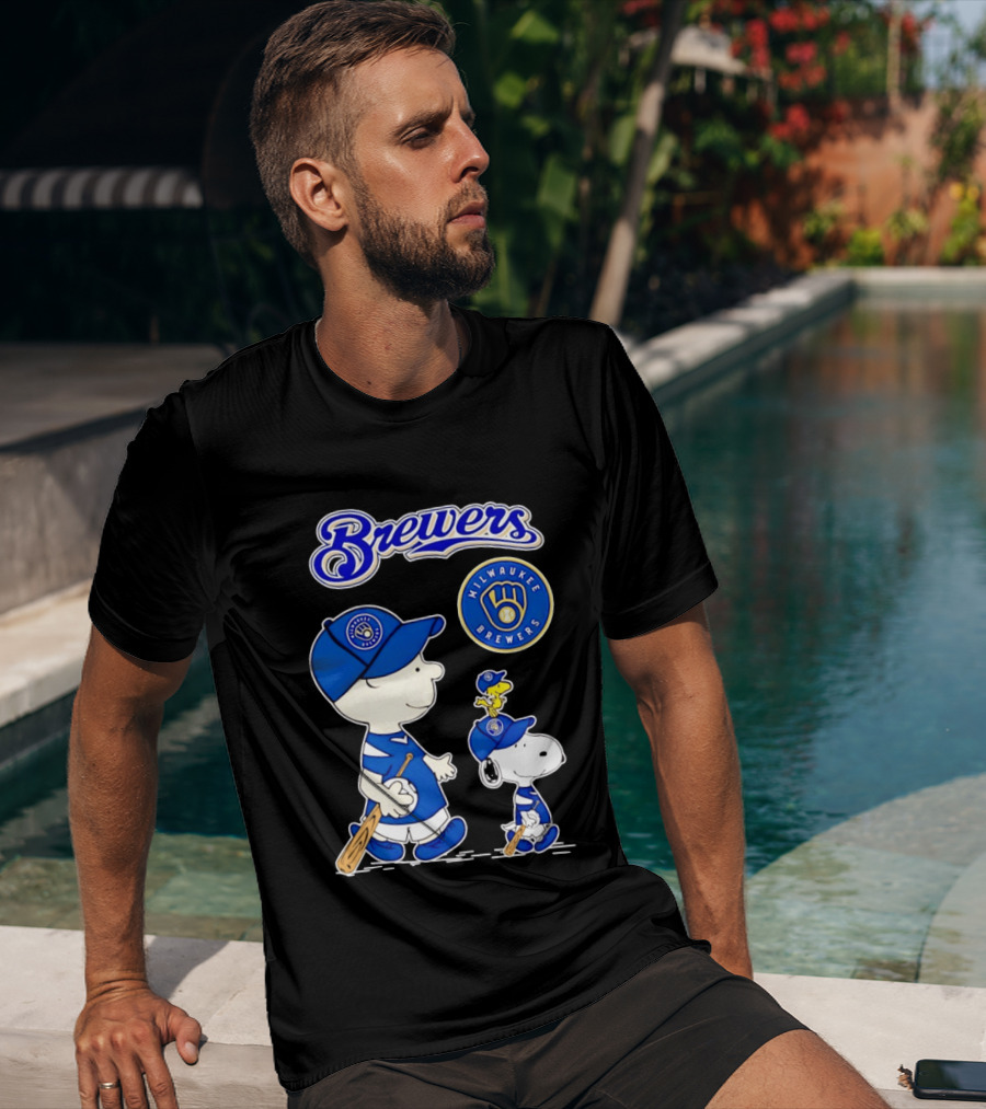 Brewers Charlie Brown Snoopy Woodstock Milwaukee Brewers T-Shirt