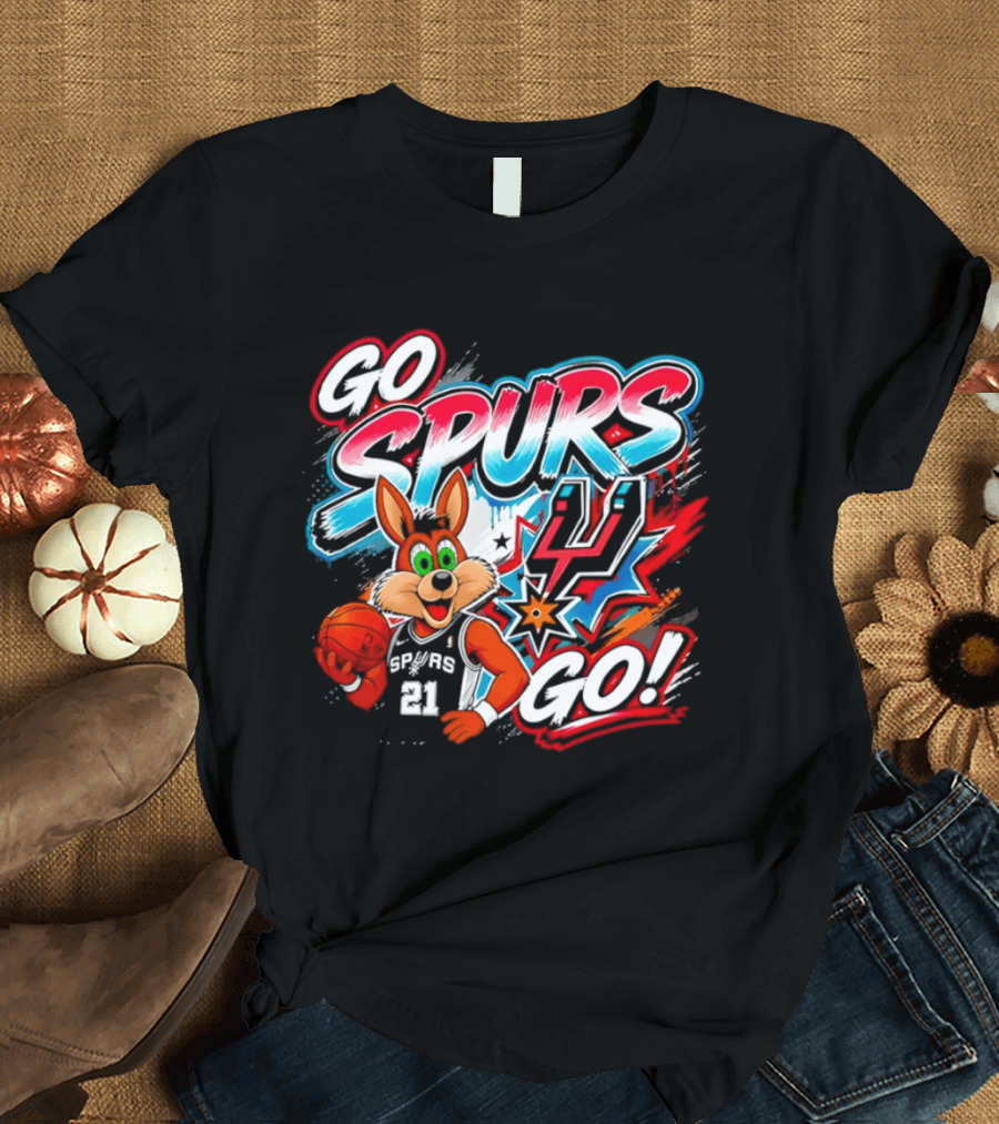 Go Spurs Go Coyote Basketball Team Spirit Graffiti T-Shirt