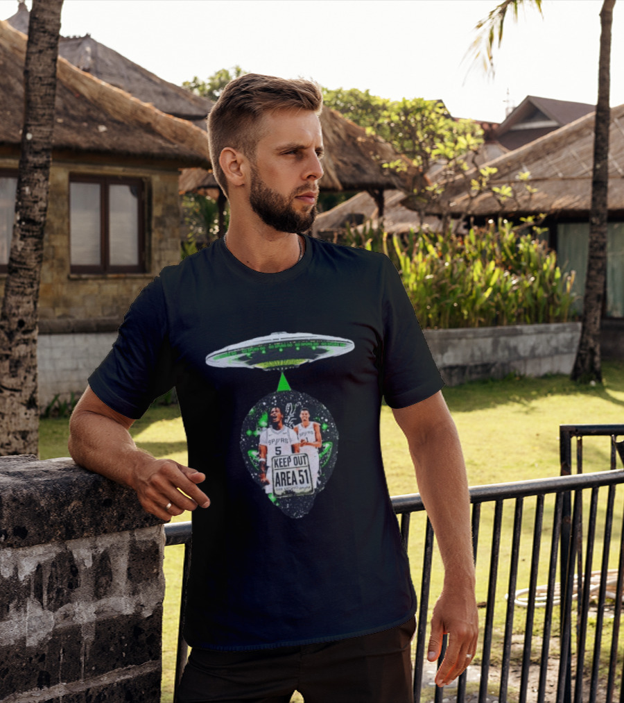 San Antonio Spurs Keep Out Area 51 UFO Basketball T-Shirt