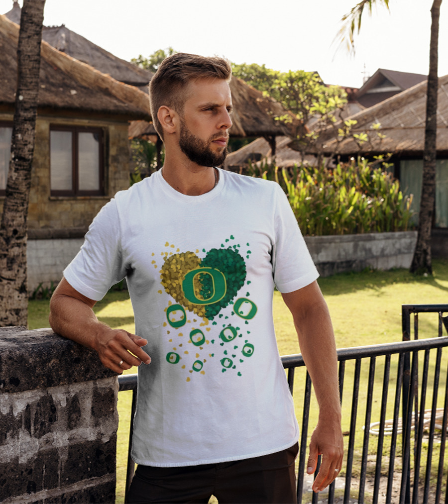 Oregon Ducks Football Heart 2026 T-Shirt