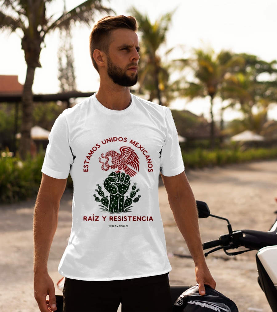 Estamos Unidos Mexicanos Raíz Y Resistencia Eagle Fist Cactus T-Shirt