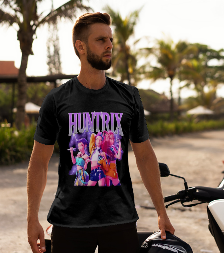 Huntrix Kpop Band Cartoon Characters With Microphones T-Shirt